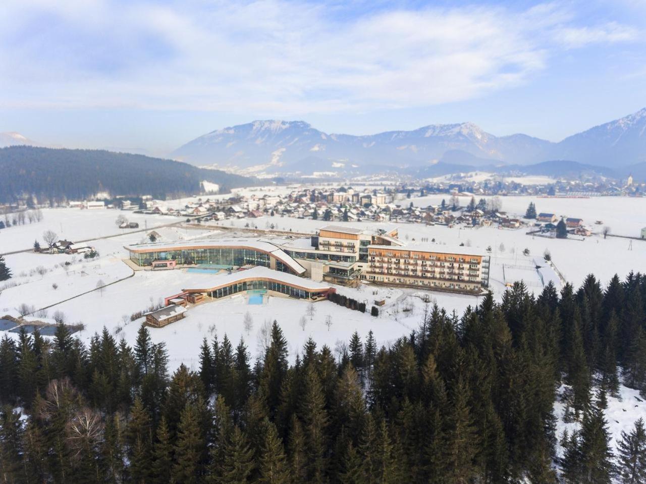 Aldiana Club Salzkammergut Und Grimmingtherme Bad Mitterndorf Buitenkant foto